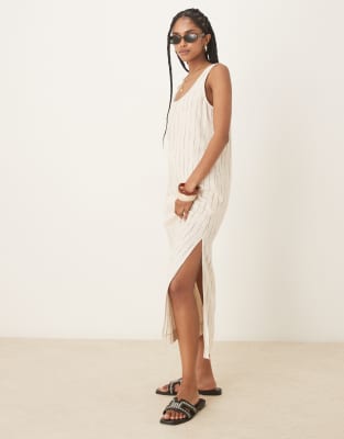 ASOS DESIGN - Leinen-Sommerkleid in Midilänge in Natur mit U-Ausschnitt und verschnörkeltem Muster-Neutral