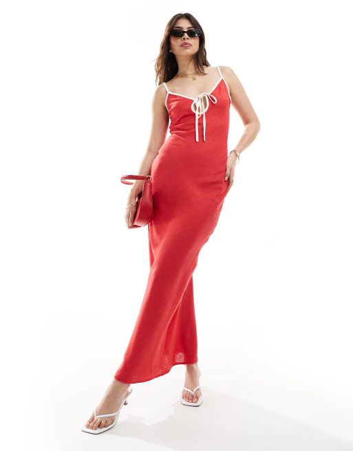 ASOS DESIGN – Leinen-Trägerkleid in Kirschrot mit kontrastierender Paspelierung