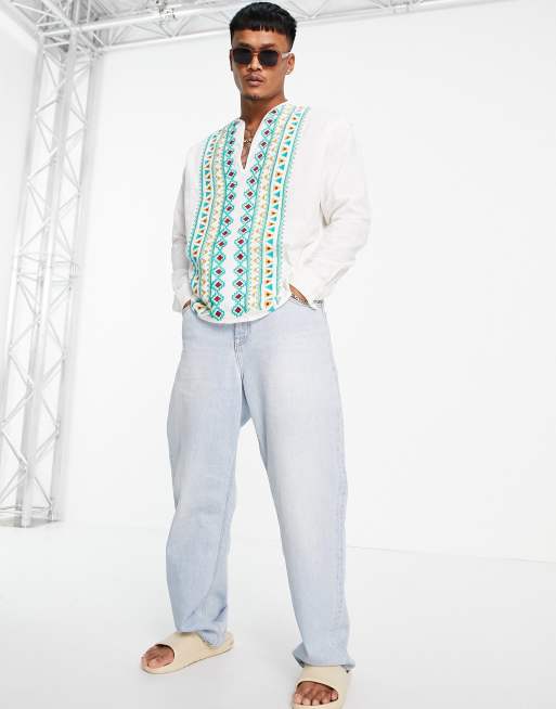 ASOS DESIGN – Leinenhemd zum Hineinschlüpfen mit Logostickerei auf der Brust