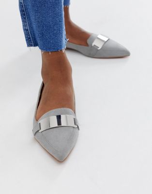 grey pointed flat shoes