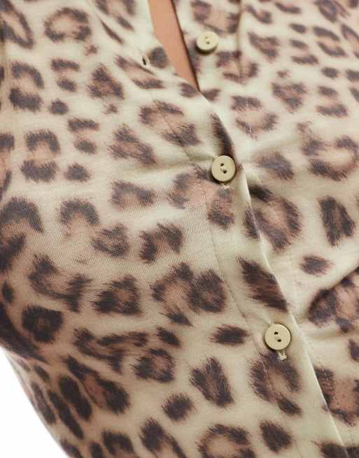 ASOS DESIGN leopard button shrunken fit cardigan in brown, 2 of 4