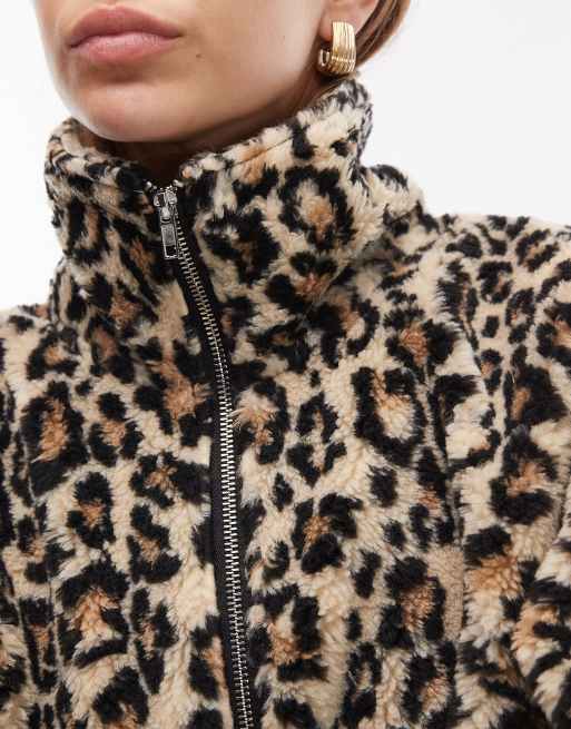 ASOS DESIGN – Leopardmönstrad fleecejacka i teddy med ståkrage och dragkedja, 4 av 4