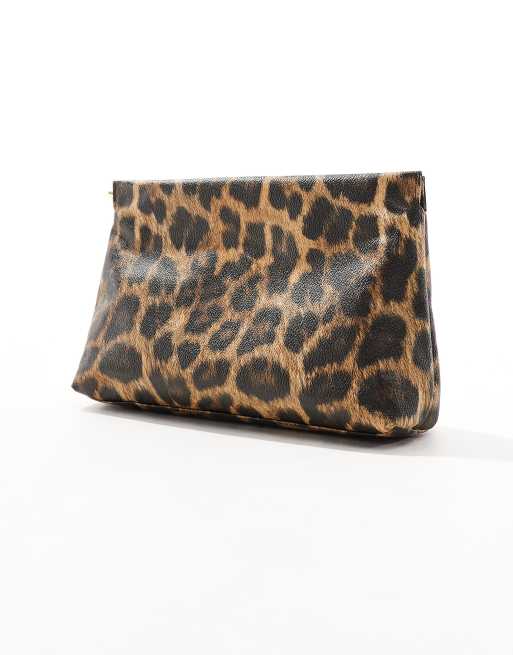 ASOS DESIGN – Leopardmönstrad kuvertväska med dragkedja, 4 av 4