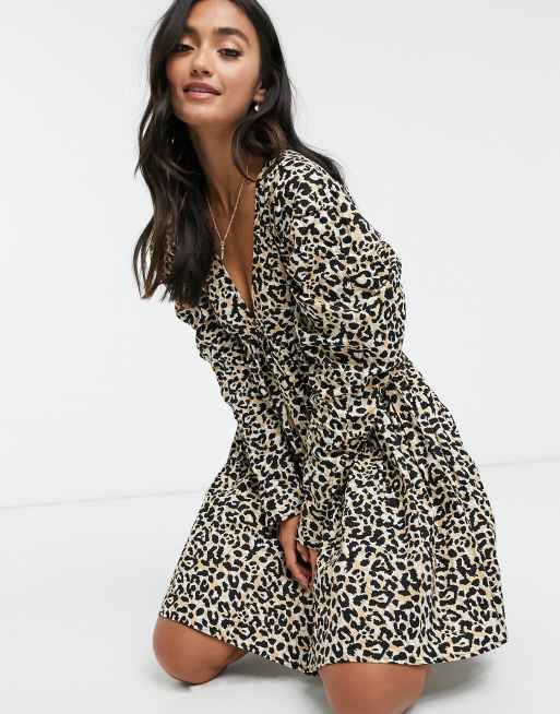 ASOS DESIGN – Leopardmönstrad minilång babydoll-klänning i bomull