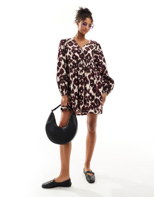 ASOS DESIGN – Leopardmönstrad smockklänning av bomull med minilängd och v-ringning