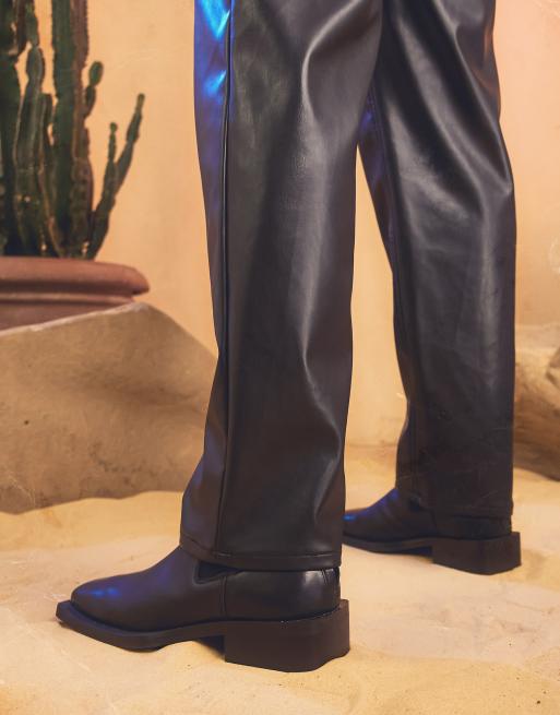 ASOS DESIGN - Leren chelsea boots met hoekige zool in zwart, 3 van 4