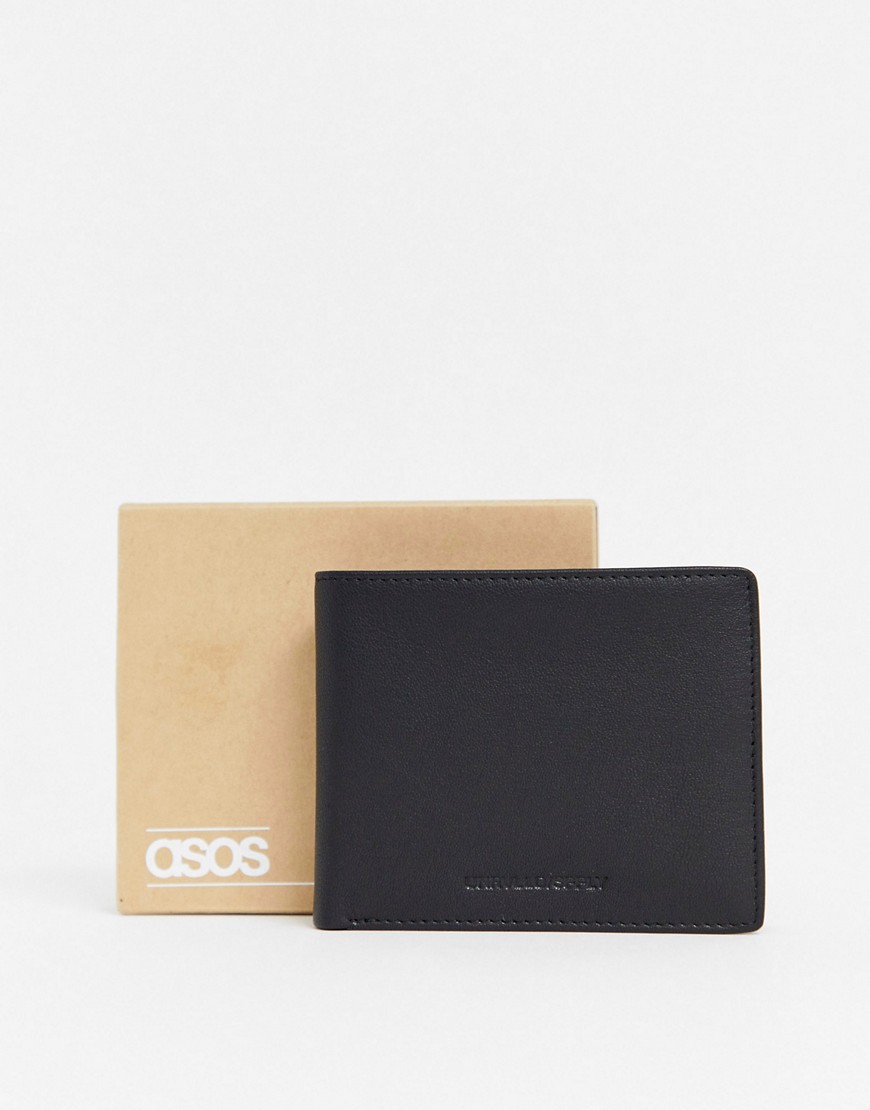 ASOS DESIGN - Leren portemonnee in zwart met bordeauxrode binnenkant en merknaam in reliëf