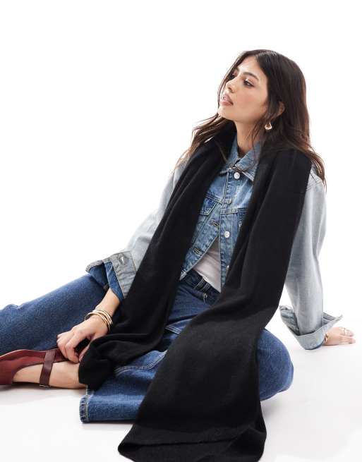 ASOS DESIGN - Let og sort halstørklæde i uldblanding, 2 af 4