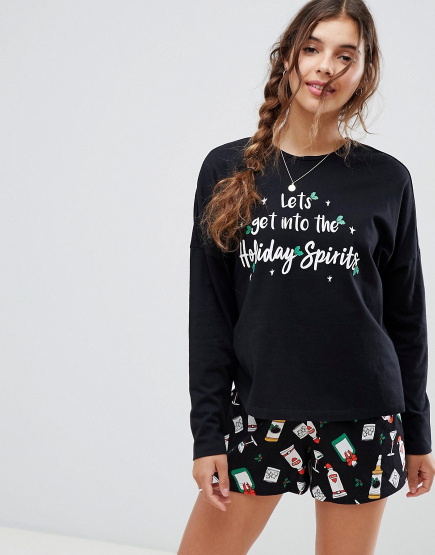 ASOS DESIGN - Let's get into the Christmas spirit - Pyjamaset van short en top met lange mouwen-Zwart