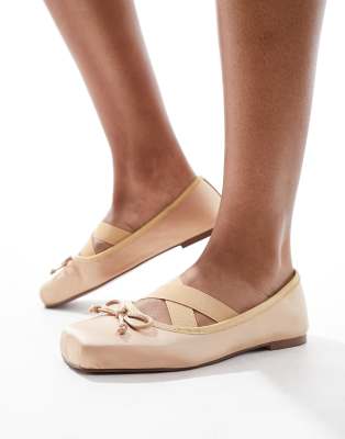 ASOS DESIGN - Leverage - Ballerinas in Kamelbraun mit eckiger Zehenpartie-Neutral