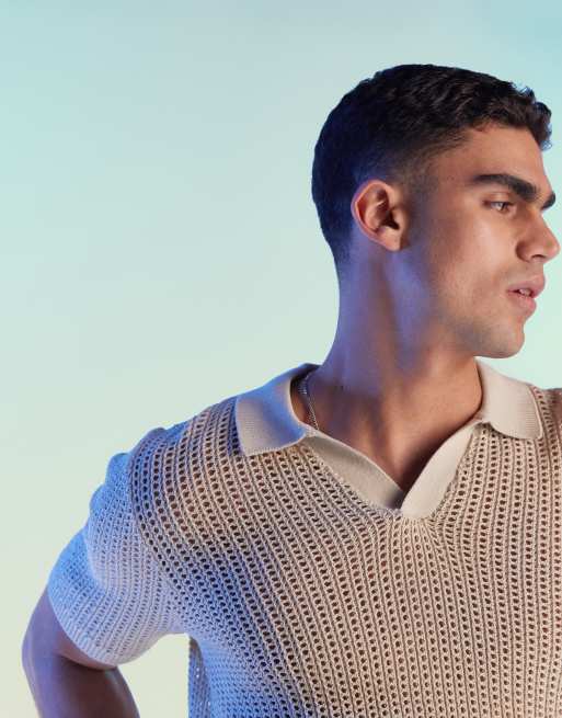 ASOS DESIGN - Lichtgewicht ajourgebreide polo met inkeping aan de hals in stone, 3 van 4
