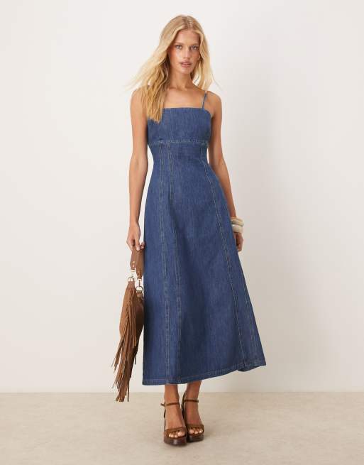 ASOS DESIGN - Lichtgewicht getailleerde denim maxi-jurk met taillenaden