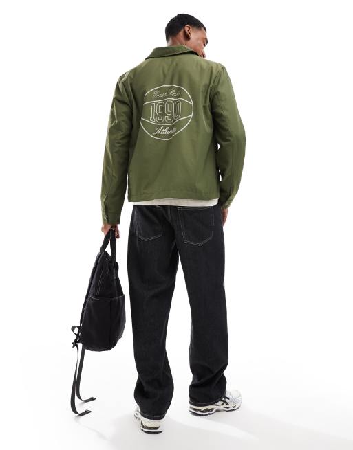ASOS DESIGN - Lichtgewicht harrington jack met print op de achterkant in groen, 2 van 4