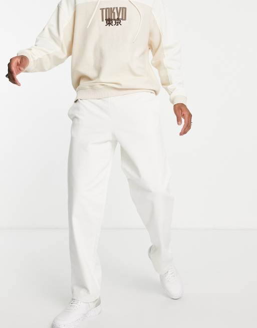 ASOS DESIGN - Lichtgewicht nette joggingbroek met wijde pijpen in zacht wit