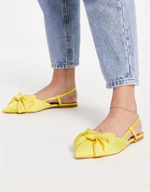 ASOS DESIGN - Lido - Ballerina's met brede pasvorm en strikje in geel, 3 van 4