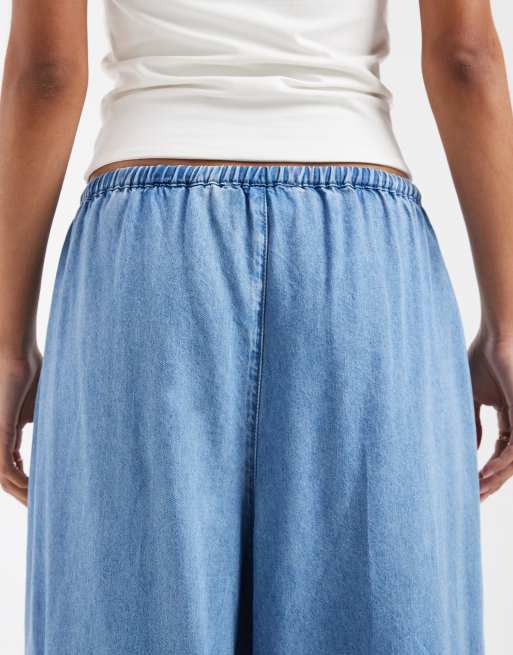 ASOS DESIGN lightweight balloon trouser in midwash, 4 of 5