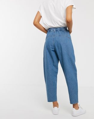 lightweight boyfriend jeans