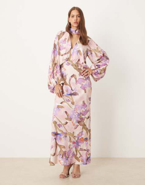 ASOS DESIGN – Lila maxiklänning med hög krage, djup ringning, blusärmar och blommönster i akvarellstil - view 1
