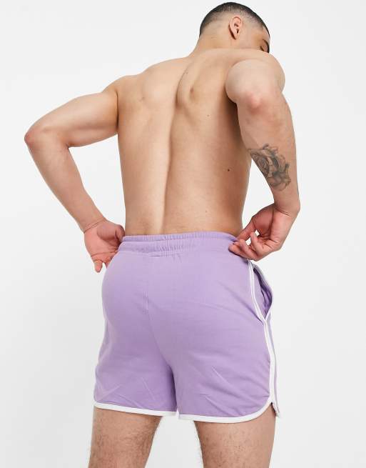 ASOS DESIGN – Lila mjuka löparshorts med vita kontrasterande kanter, 2 av 4