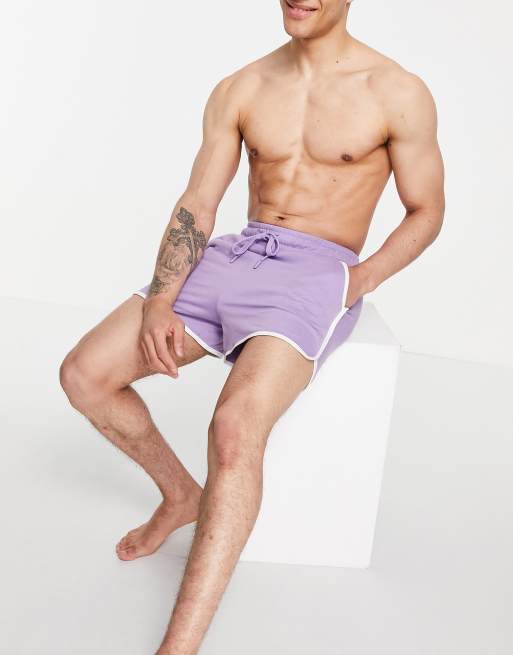 ASOS DESIGN – Lila mjuka löparshorts med vita kontrasterande kanter, 3 av 4