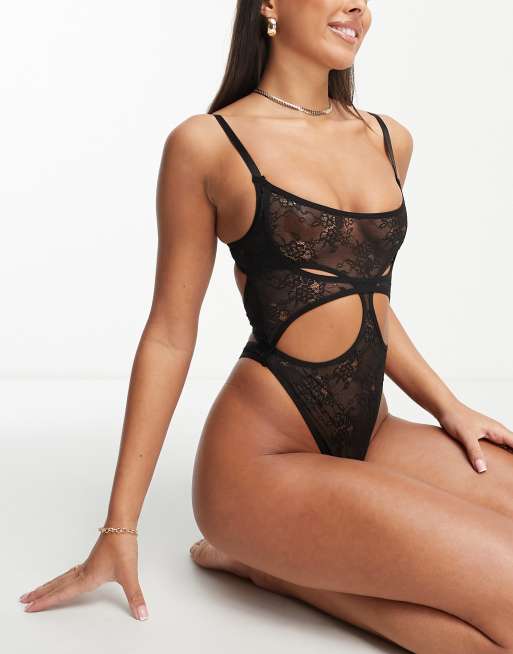 ASOS DESIGN - Lilian - Sort bodystocking med udskæring og blonder