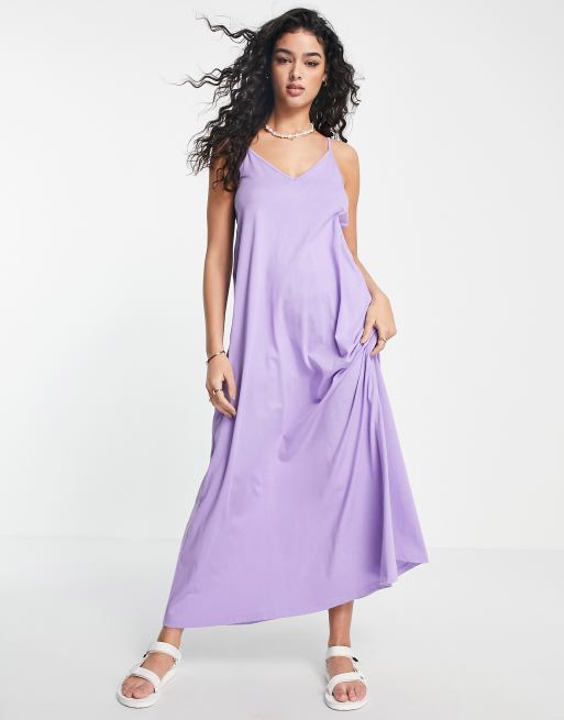 ASOS DESIGN – Liliowa sukienka maxi z dekoltem w kształcie litery V i odkrytymi plecami 