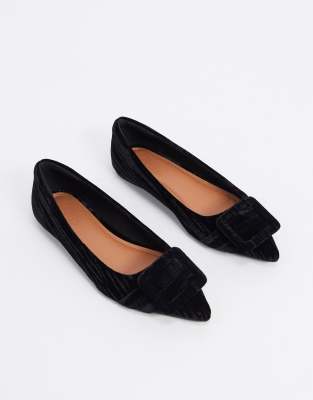 black velvet flats