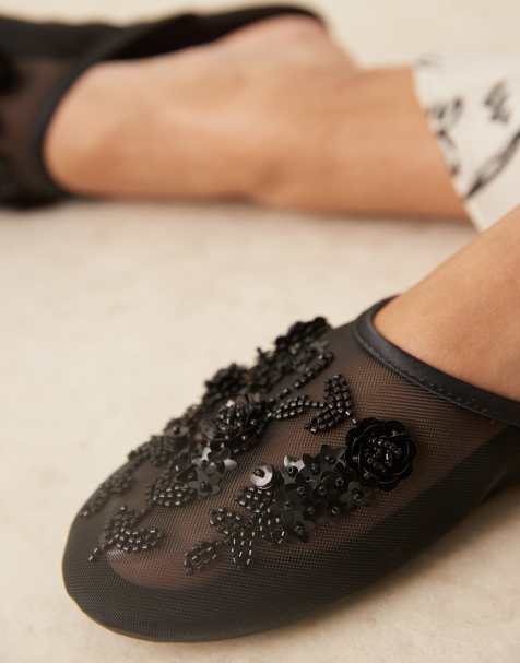 ASOS DESIGN – Lilyana – Svarta, utsmyckade ballerinaskor i mesh med öppen häl - view 1