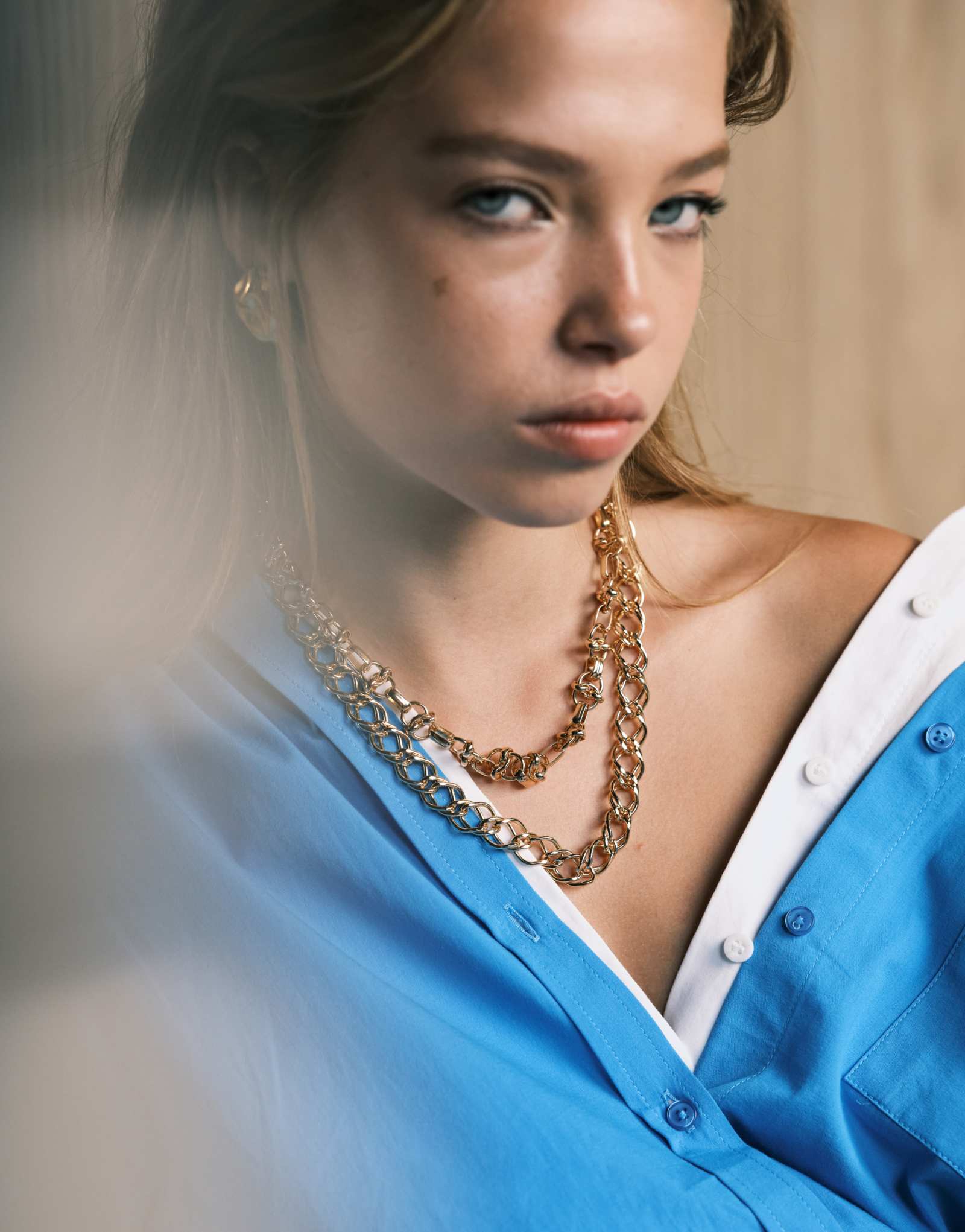 Набор ожерелий ASOS DESIGN, выпущенных ограниченной серией, с массивными цепочками золотого оттенка