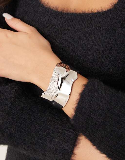 ASOS DESIGN – Limited Edition – Silberfarbener Armreif mit Kristalldetail und Mikro-Pavé-Fassung
