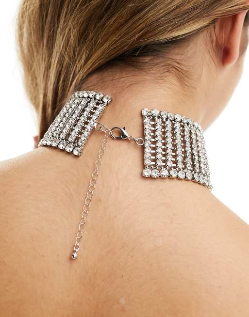 ASOS DESIGN - Limited Edition - Sølvfarvet choker-halskæde med bredt krystaldesign, 3 af 4