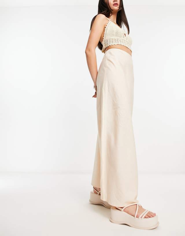 ASOS DESIGN - linen bias maxi skirt in natural