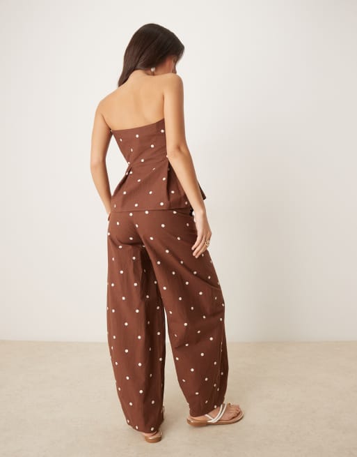 ASOS DESIGN - Pantalon large d'ensemble en lin mélangé - Chocolat à pois
