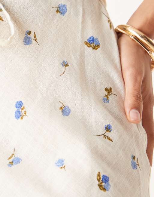 ASOS DESIGN linen blend bias cut midi skirt in floral print, 2 of 5