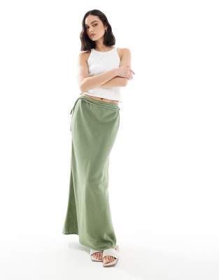 linen blend bias maxi skirt in khaki-Green