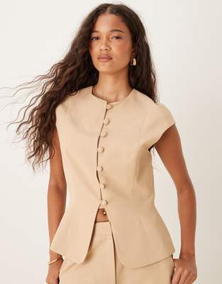 linen blend cap sleeve vest in neutral