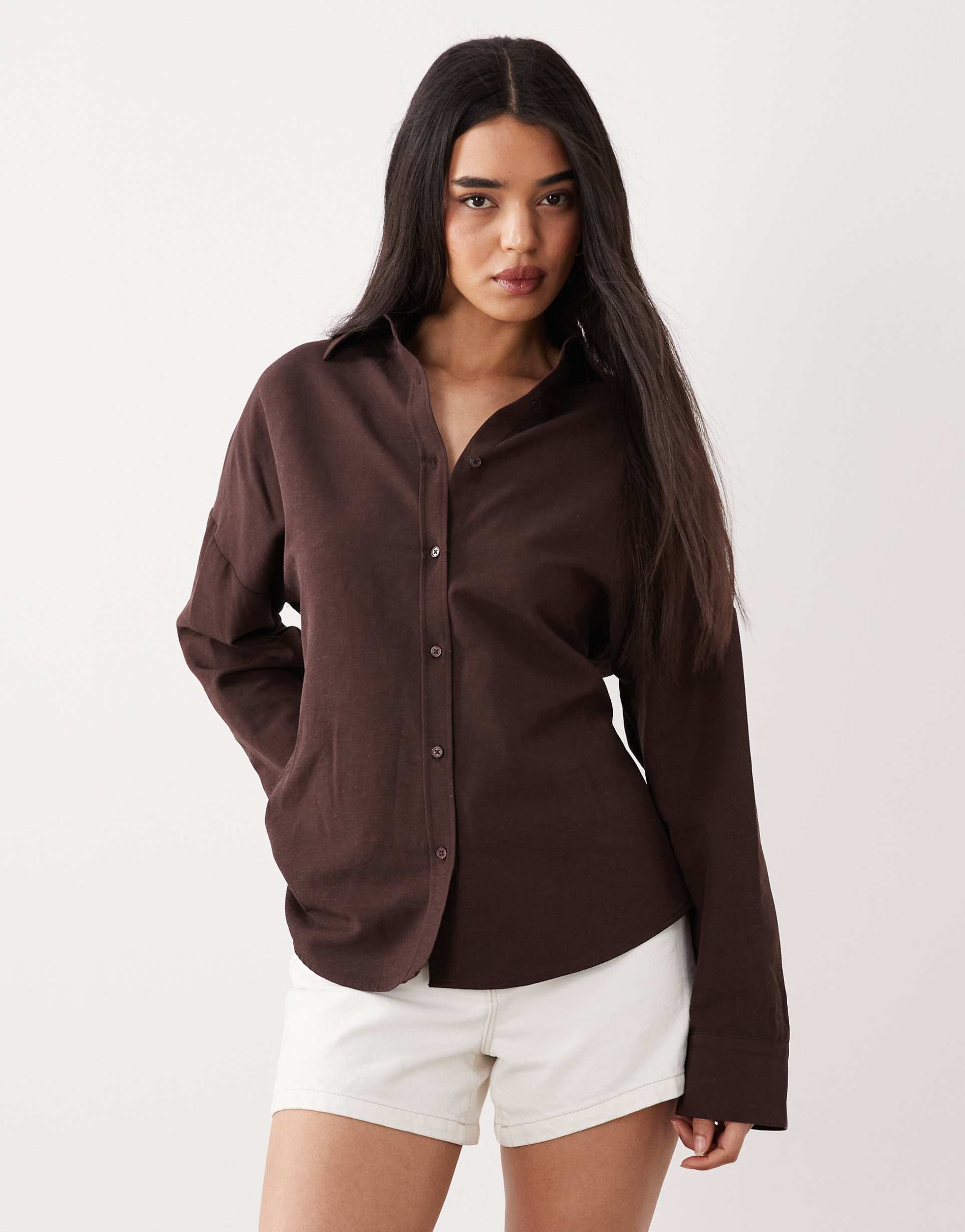 asos design linen blend cinch back shirt in chocolate