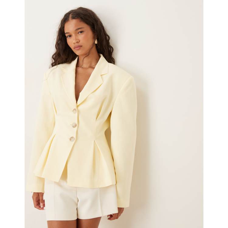 【送料&関税込】ChloAC Cream Hemp Blend Blazer Vince Relaxed Hemp Blazer | Shopbop