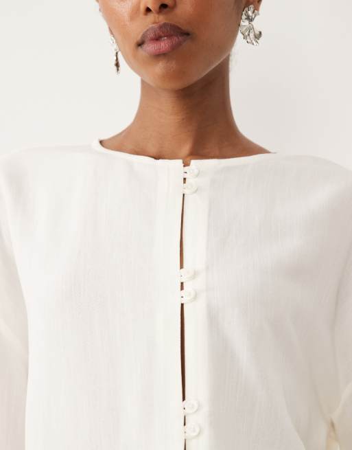 ASOS DESIGN linen blend mandarin style blouse co ord in ecru, 3 of 4