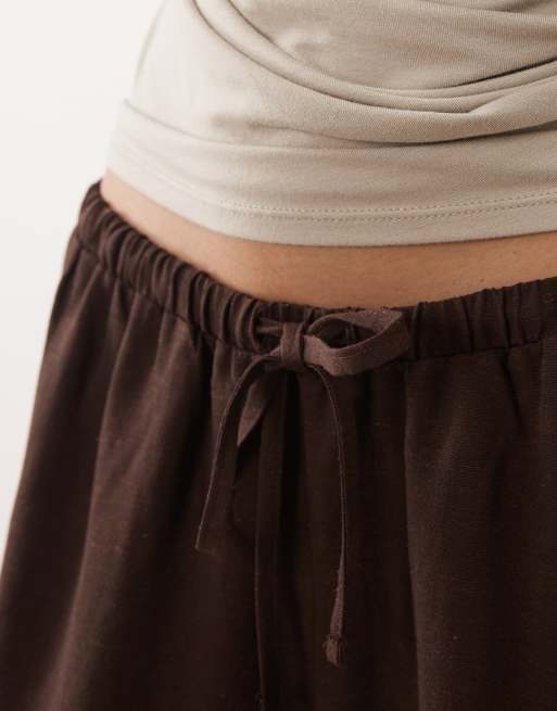 ASOS DESIGN linen blend micro runner short in chocolate, 3 of 5