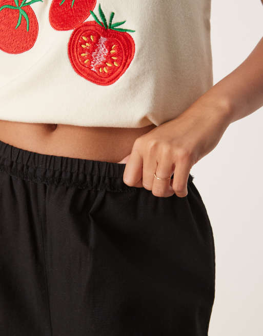 ASOS DESIGN linen blend pull on barrel leg trousers with raw seam detail in black, 3 of 5
