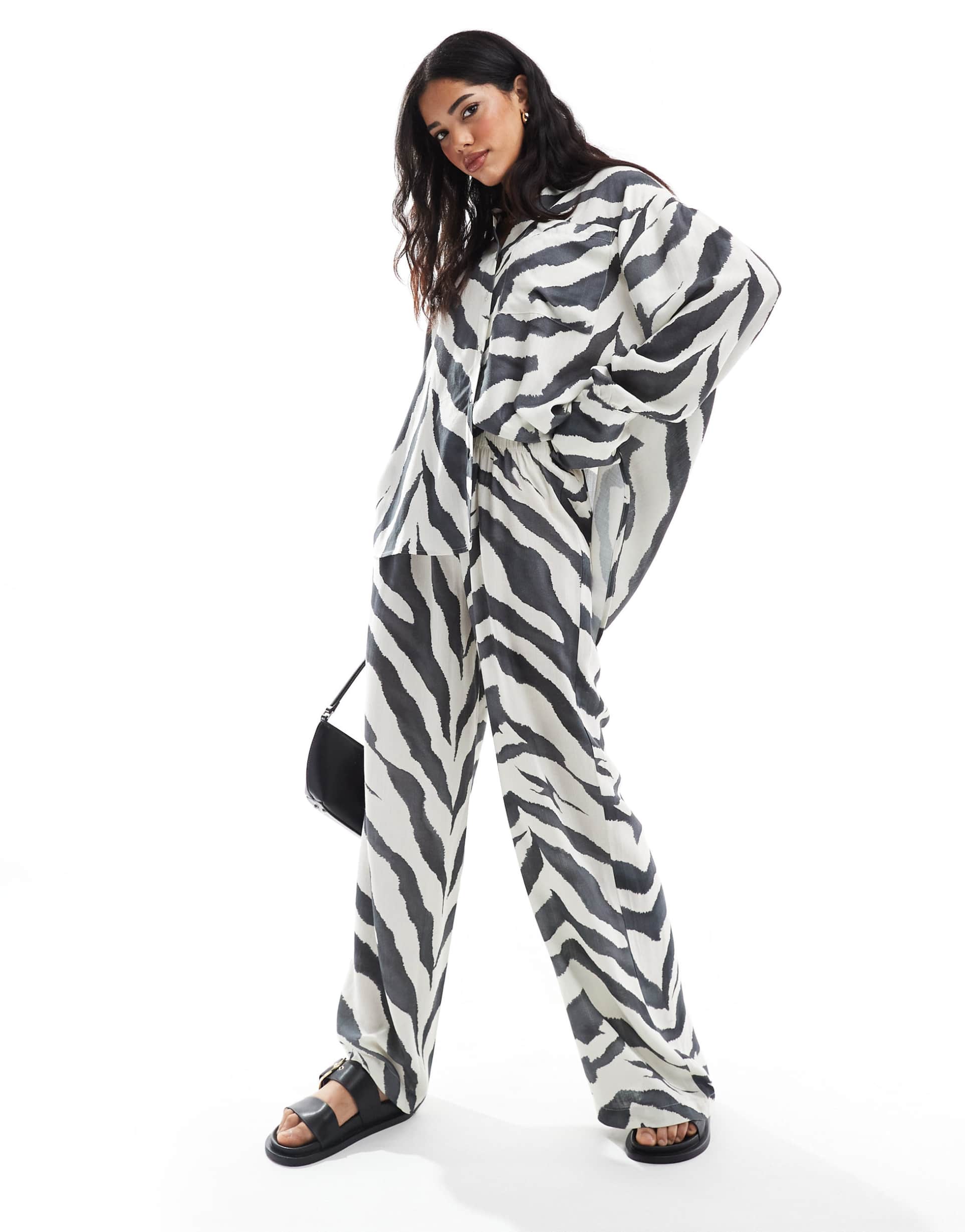asos design linen blend pull on pants in zebra print