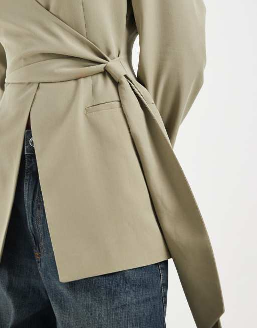 ASOS DESIGN linen blend round neck blazer in cream polka dot print, 3 of 4