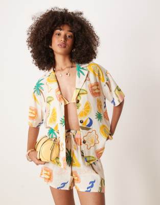ASOS DESIGN linen blend short sleeve co-ord shirt in tropical print - view 1