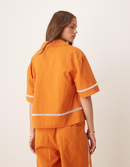 ASOS DESIGN linen blend short sleeve shirt with contrast trim co-ord in terracotta, 3 of 4