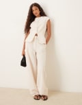 [ASOS DESIGN] ASOS DESIGN linen blend tailored barrel leg pants in ivory-White 16 Ivory