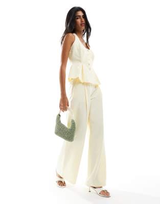linen blend tailored wide leg pants in buttermilk-Yellow