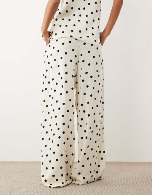 ASOS DESIGN linen blend wide leg pull on trouser in polka dot co ord, 5 of 5