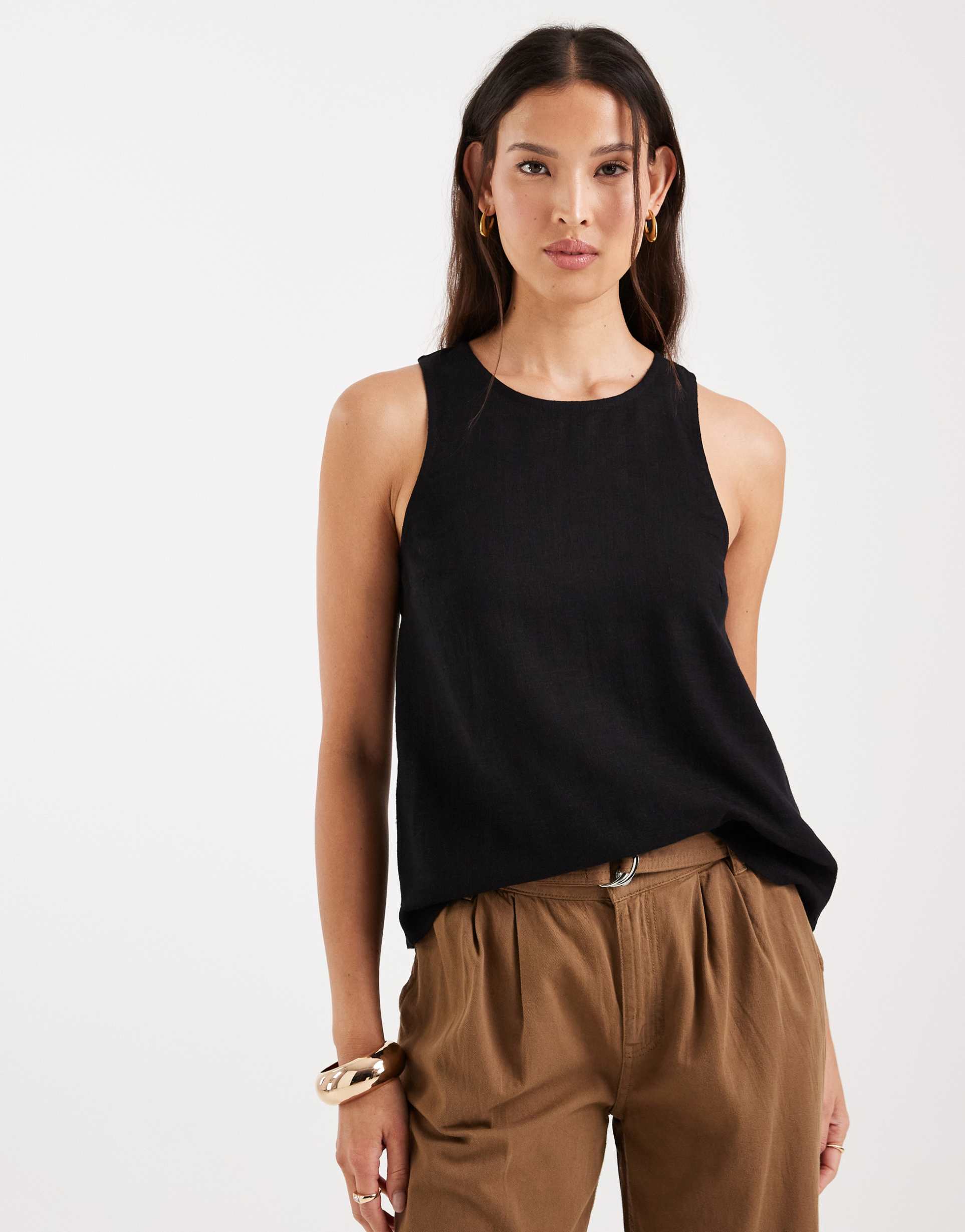 asos design linen cross back scoop neck cami top in black