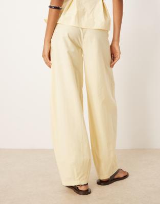 ASOS DESIGN - Pantalon large d'ensemble en lin mélangé - Beurre